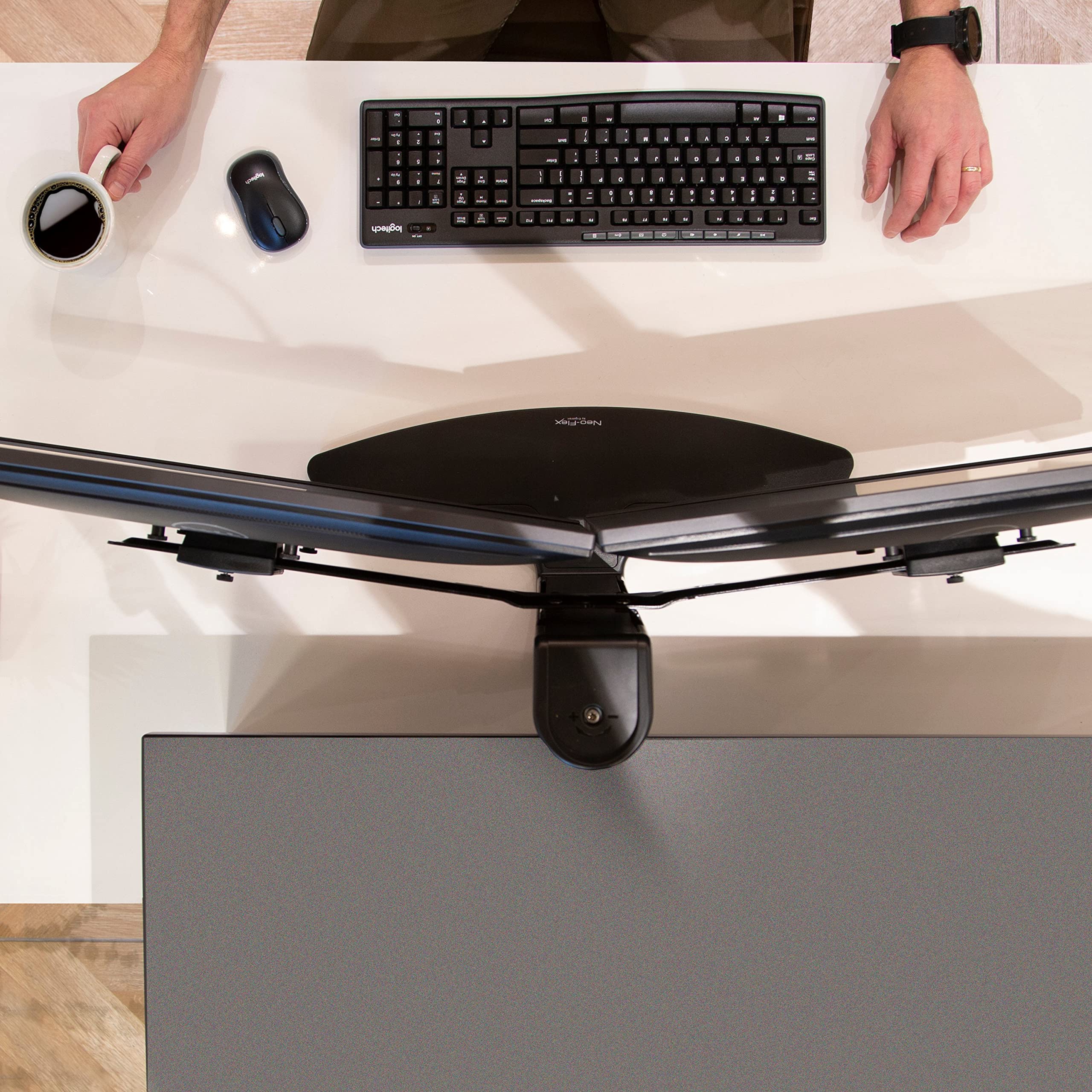 エルゴトロン NeoFlexデュアルモニタースタンド　型番33-330-085 Amazon.com: Ergotron – Neo-Flex Dual Monitor Stand for Desk